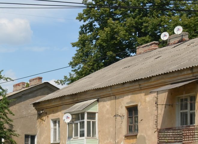 В Соколовке рабочий-мигрант упал с крыши дома