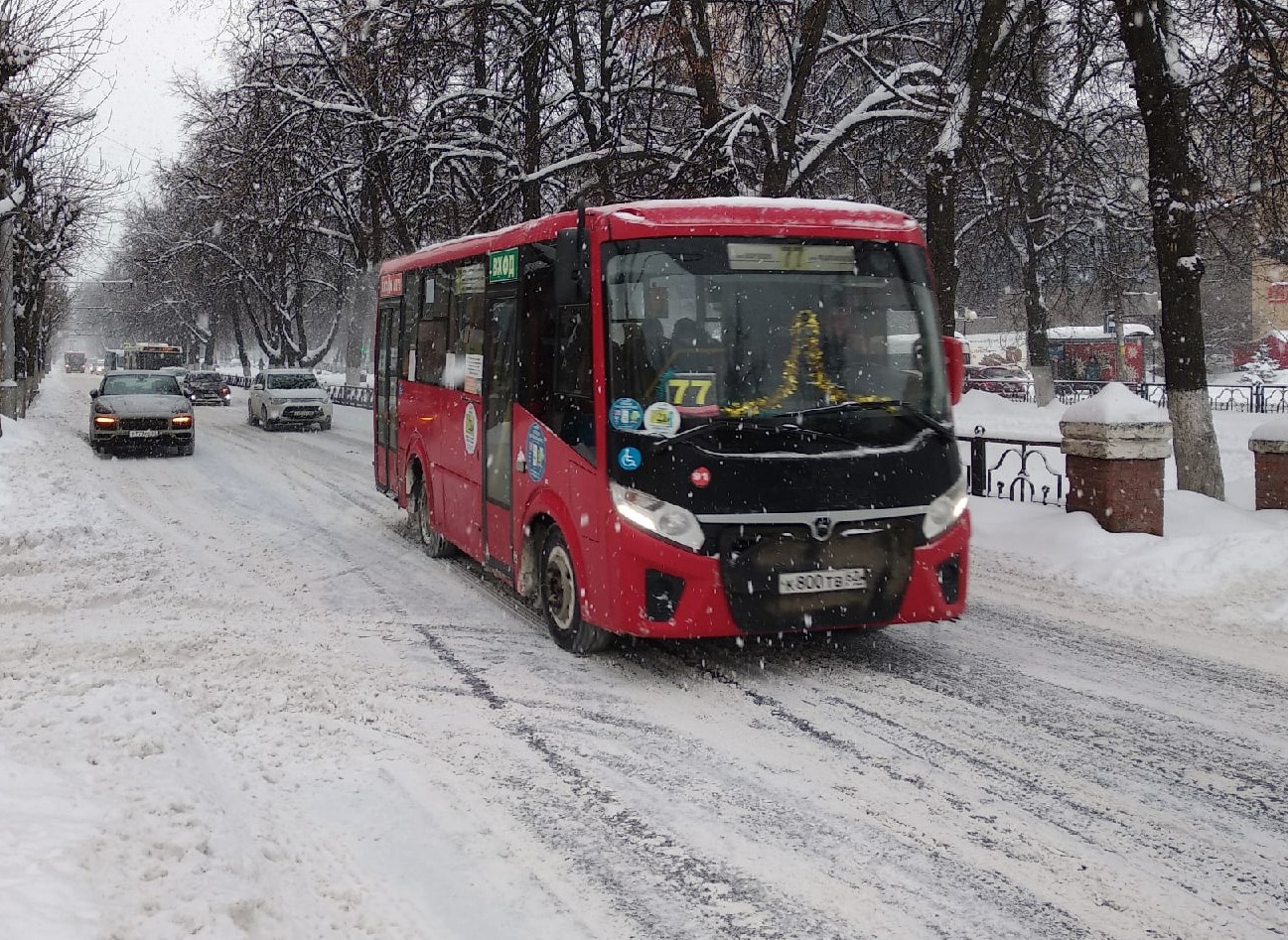 В Рязани пожилую женщину госпитализировали после падения в маршрутке №77