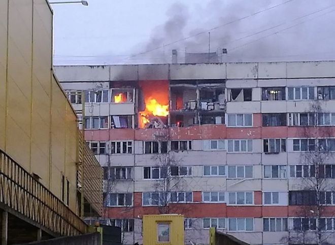 Названа предварительная причина взрыва в петербургской многоэтажке