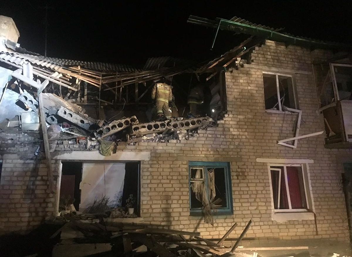 В многоквартирном доме под Ростовом прогремел взрыв, погибли два человека