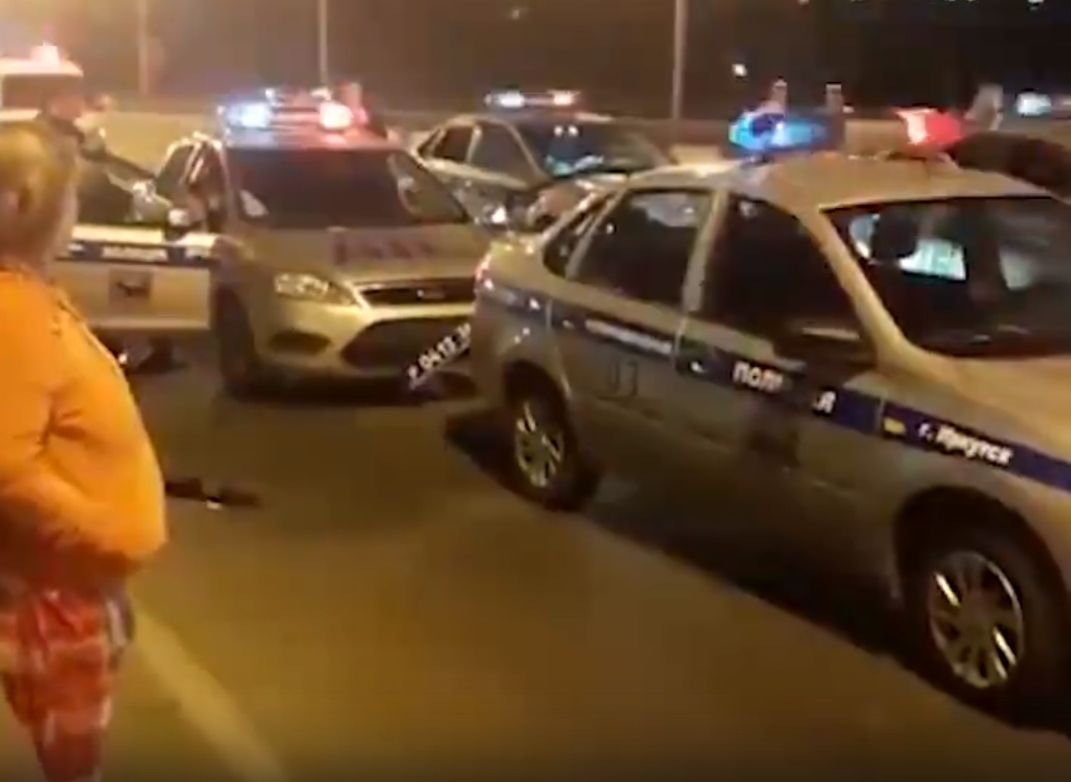 В ДТП в Иркутске пострадали девять полицейских