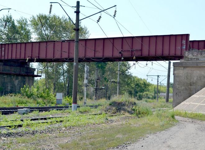 В Ряжском районе 14-летняя школьница получила травмы на железной дороге