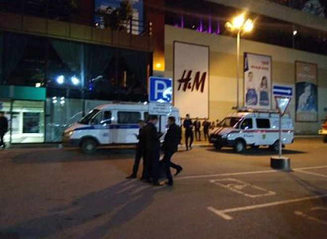МВД: в рязанских торговых центрах искали бомбу