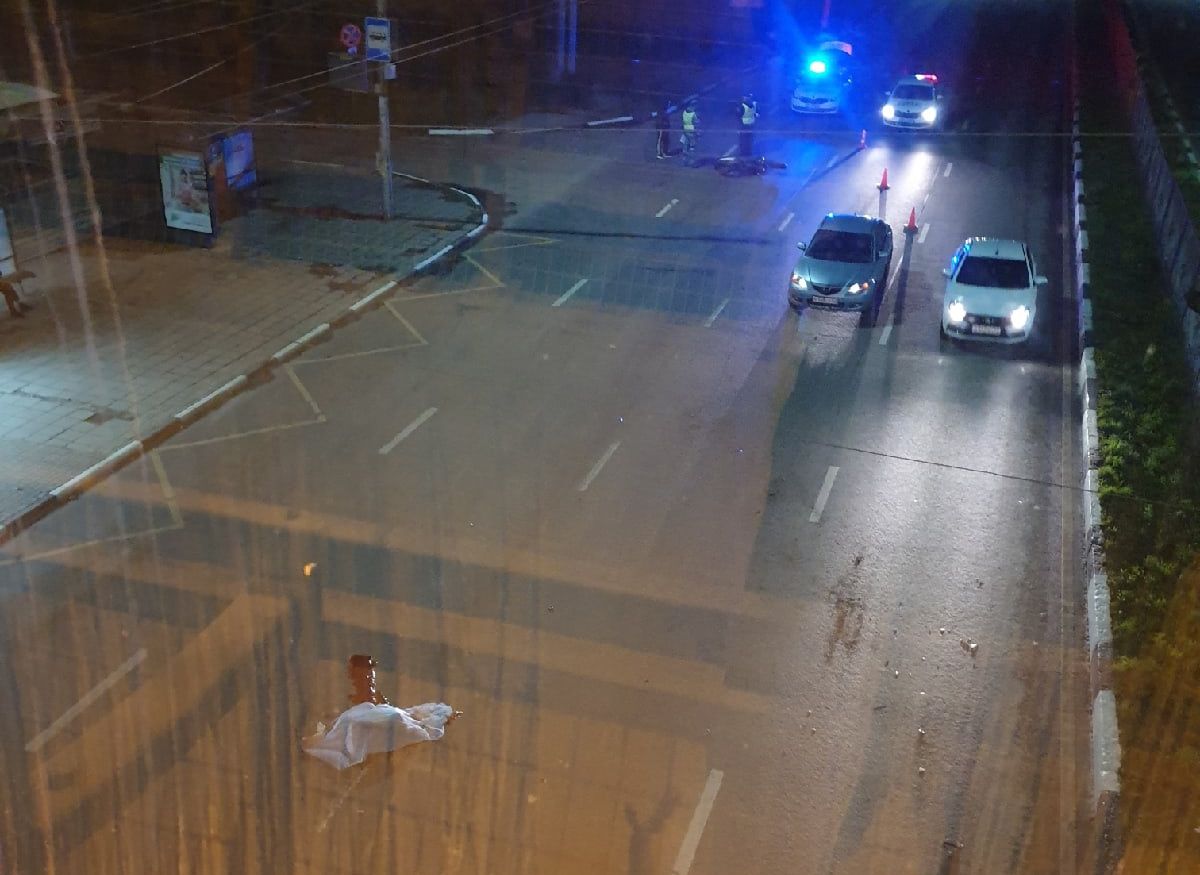 На Московском шоссе погиб 26-летний пассажир мотоцикла