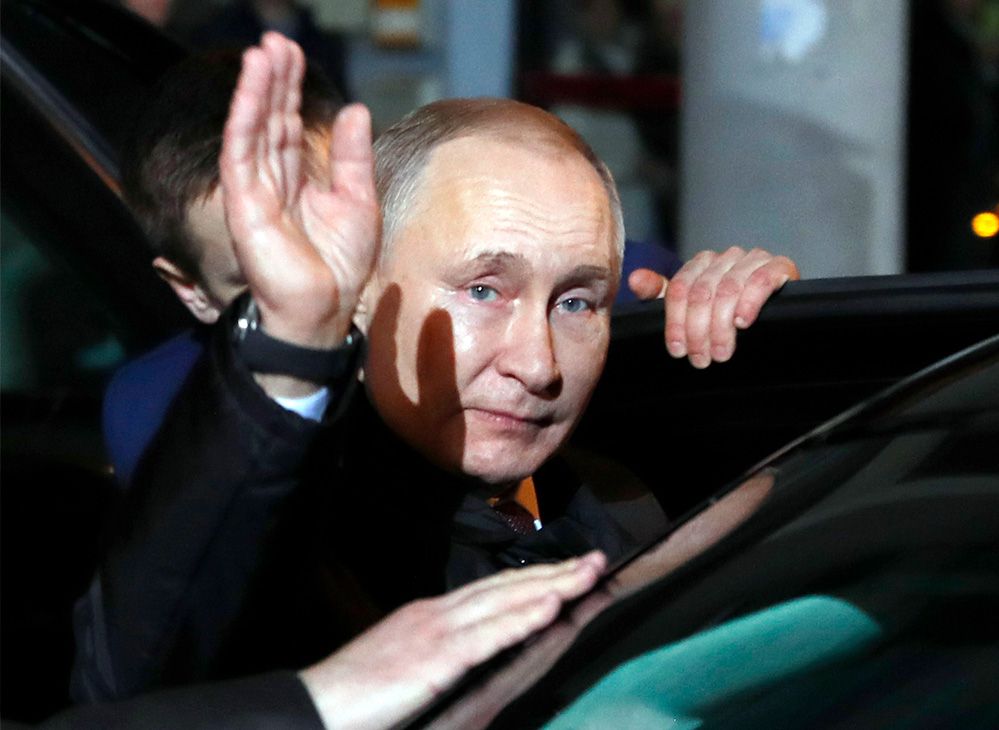 Рейтинг Путина вновь снизился