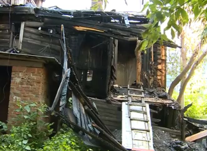 Из-за пожара в центре Рязани многодетная семья осталась без жилья
