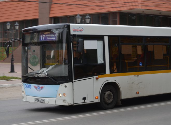 С понедельника на пяти муниципальных маршрутах увеличат число автобусов