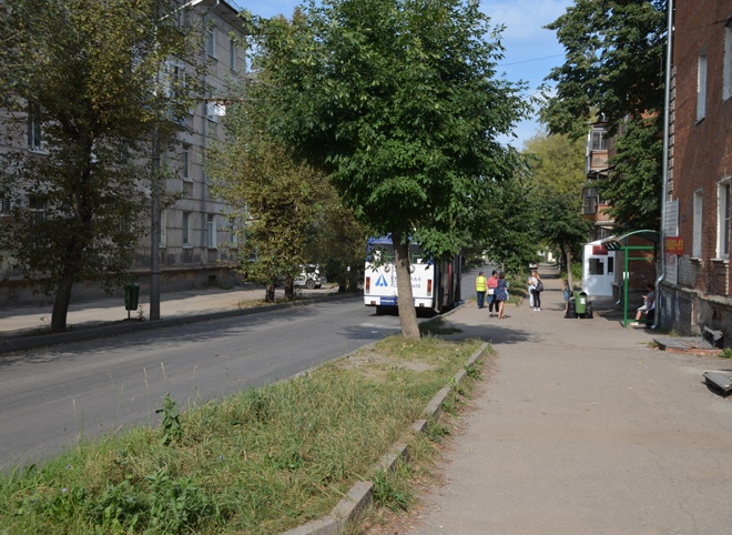 Движение по улице Островского закроют на два дня