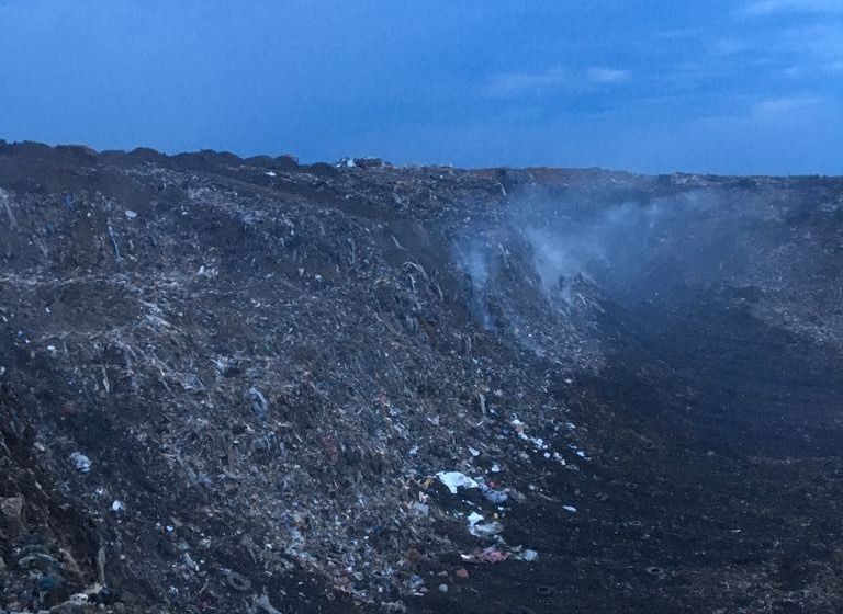 Пожар на мусорном полигоне в Рязани потушен