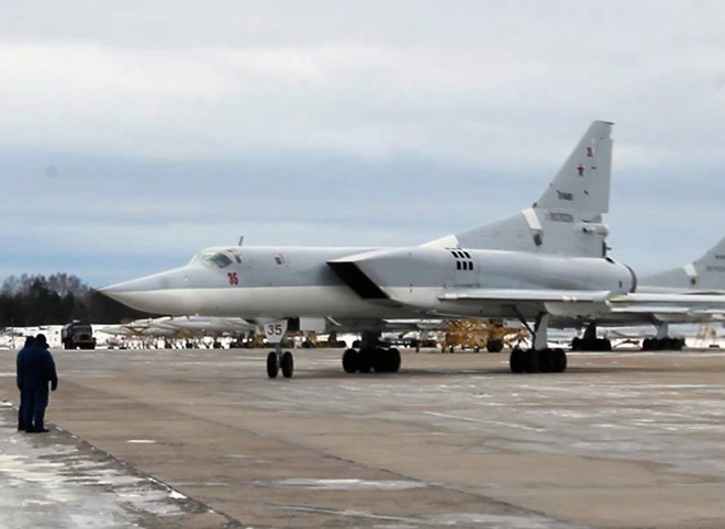Трое военных погибли при запуске двигателей Ту-22М3 на аэродроме в Калужской области