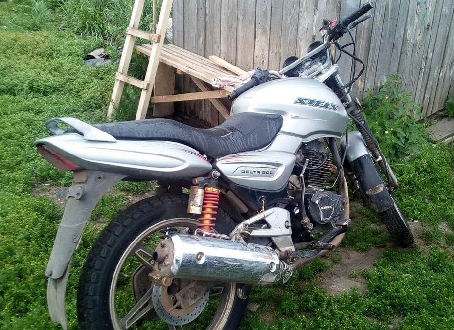 В Чучковском районе подросток на мотоцикле сбил девушку