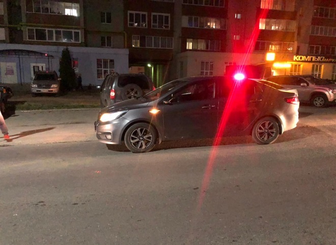 На улице Новоселов иномарка сбила женщину