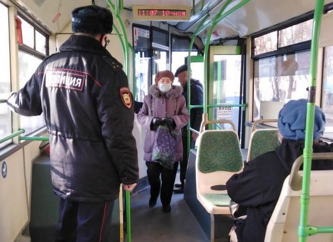 В рязанском общественном транспорте продолжаются рейды с участием полиции