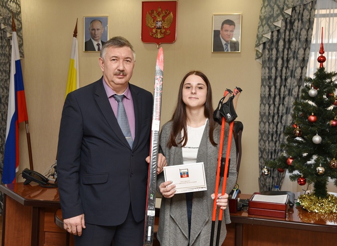 Владимир Путин подарил рязанской школьнице лыжи
