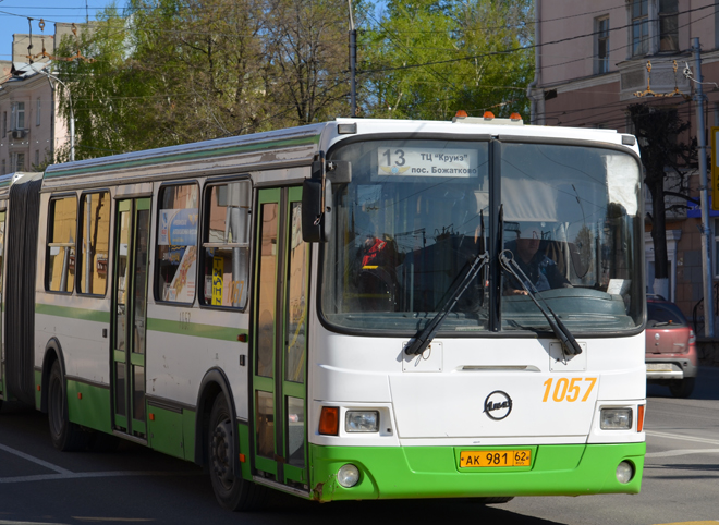 Количество автобусов на маршруте №13 увеличат до восьми