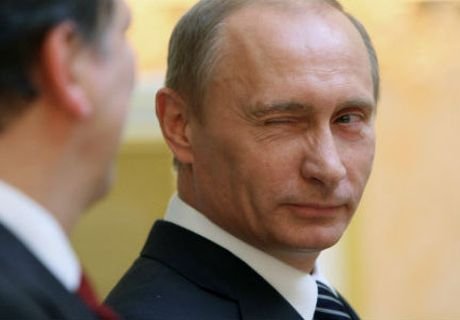Больше половины россиян хотят видеть Путина президентом после 2018 года