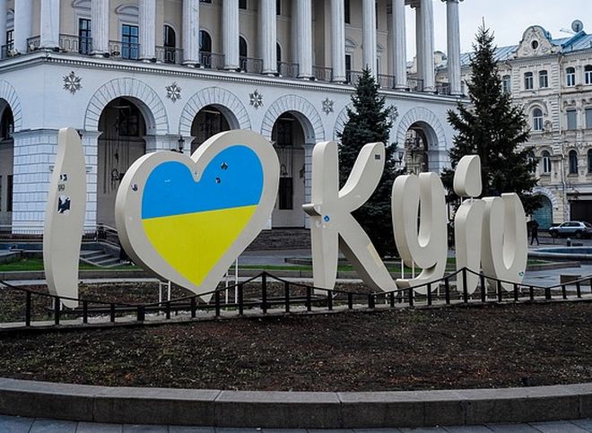Украина расширила антироссийские торговые санкции
