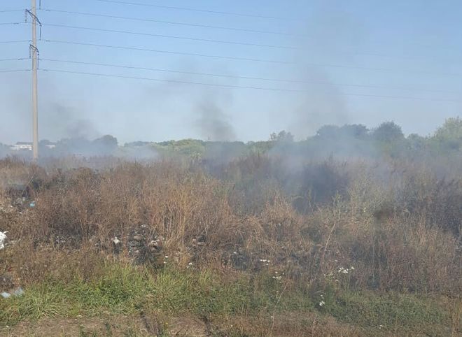 В Спасском районе загорелась свалка