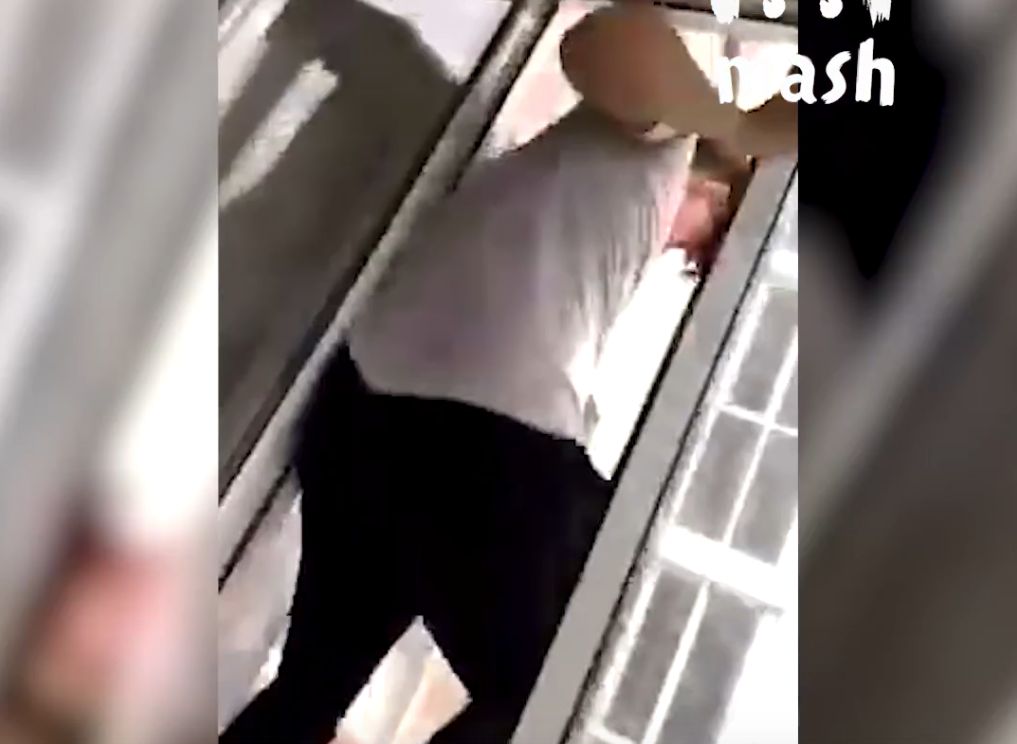 В Самаре пьяный подросток сорвался с балкона на 11-м этаже (видео)
