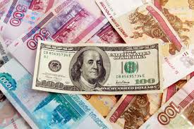 Впервые за пять лет курс доллара превысил 36 рублей