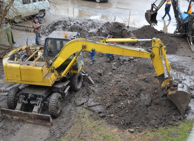 Из-за аварии на водопроводе будет отключена вода на пяти улицах Рязани