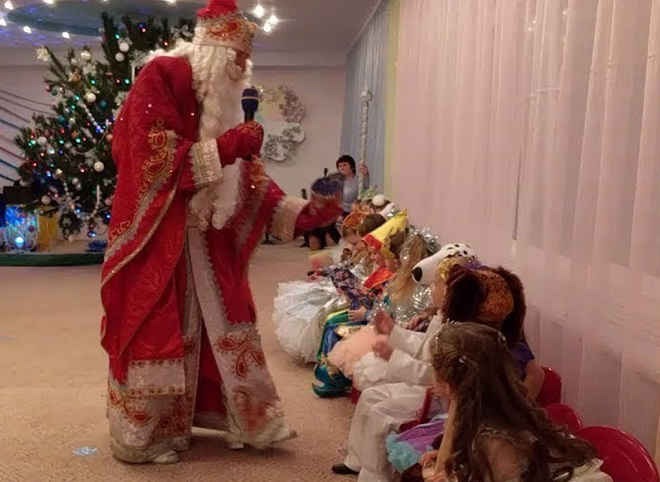 В Кемерове Дед Мороз умер на утреннике в детском саду