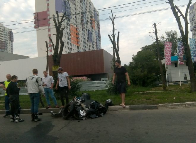Стали известны подробности наезда на мотоциклиста на Московском шоссе