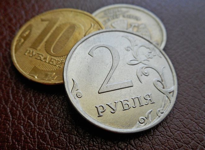 «Ромир»: объем «свободных денег» у россиян достиг максимума с 2008 года