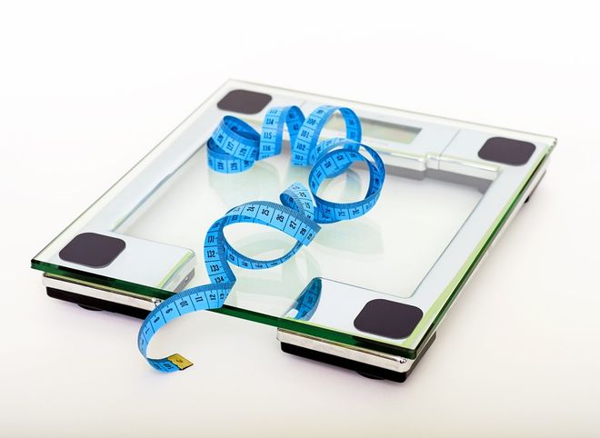 Ученые выяснили, как связаны между собой низкий вес и слабоумие
