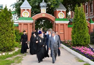 Президент проследил за реставрацией монастыря