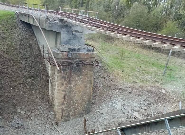 Железнодорожный мост в Курской области подорвали диверсанты