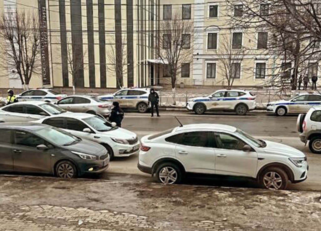 В центре Рязани заметили скопление полицейских автомобилей