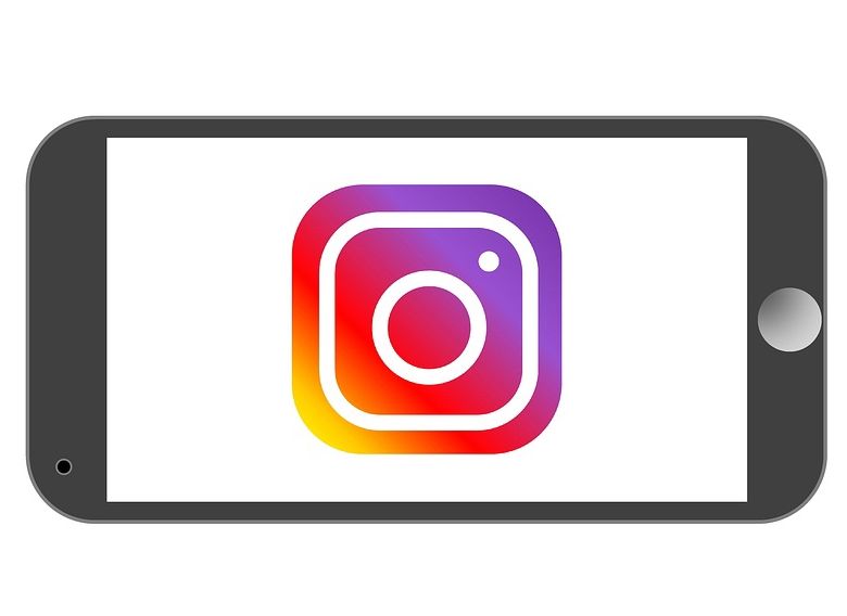 Роскомнадзор потребовал удалить из Instagram публикацию с оскорблением ветеранов