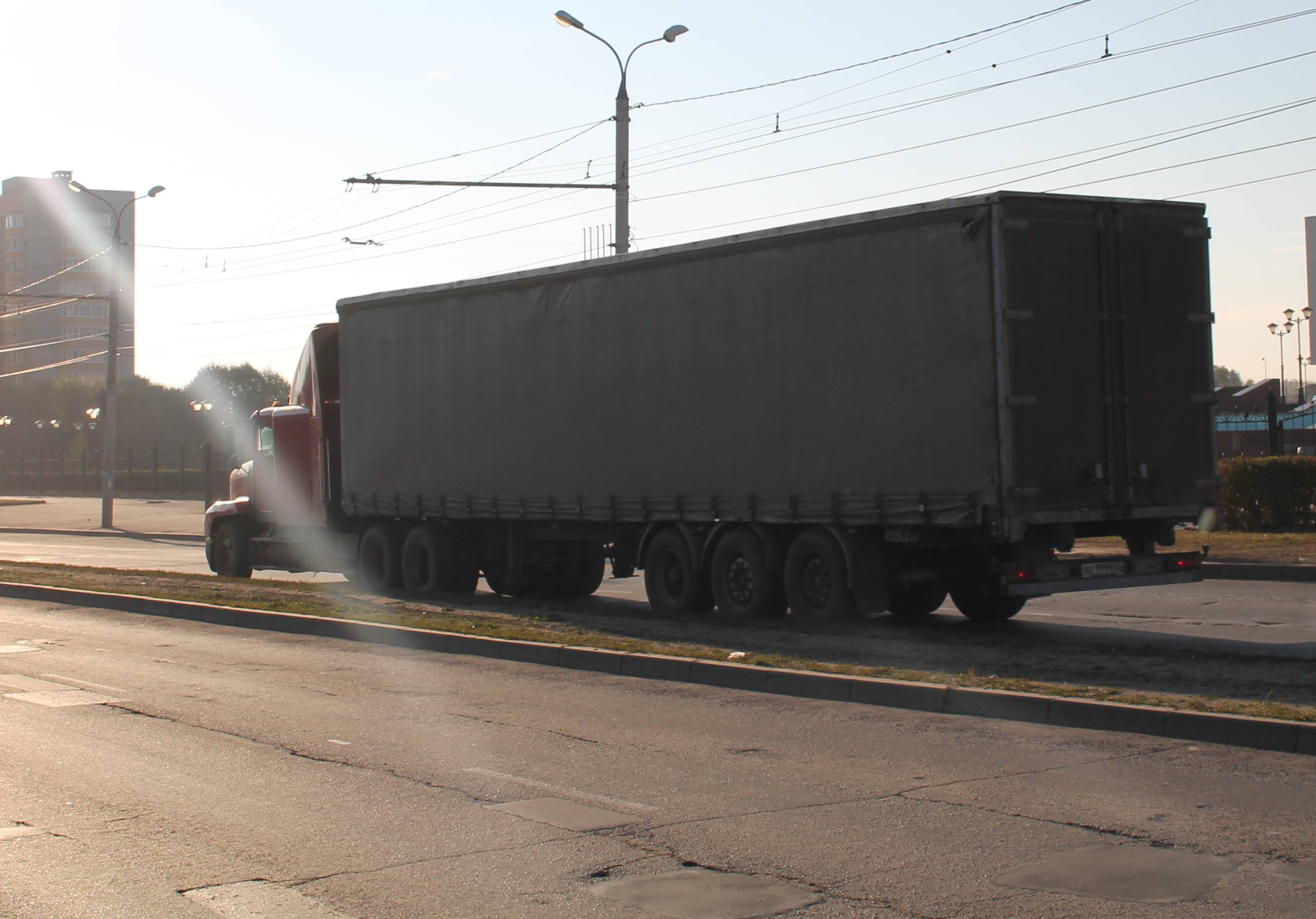 В Рязанской области вырос транспортный налог для фур