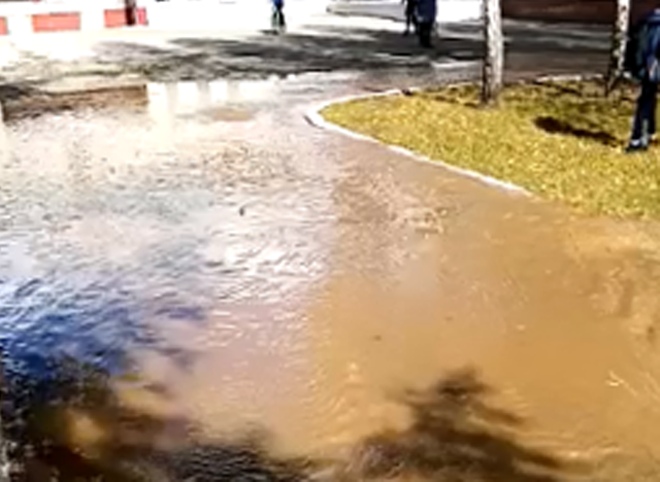 В Касимове затопило школьную территорию