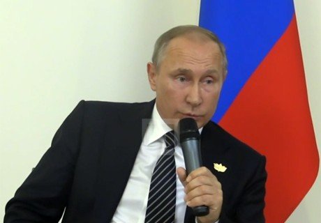 Путин провел пресс-конференцию по итогам БРИКС