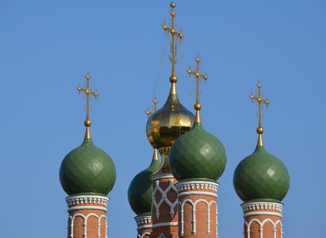 В РПЦ ответили на вопрос Познера о легальности атеизма в России