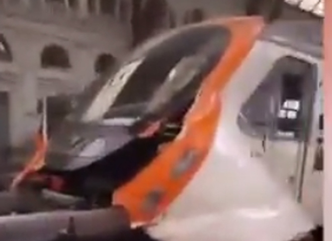 В Барселоне произошло крушение поезда, пострадали 48 человек (видео)