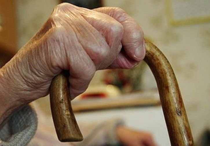 Двое рязанцев избили и ограбили 86-летнюю пенсионерку