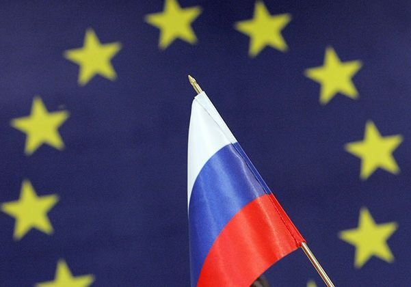 ЕС готов смягчить санкции против России