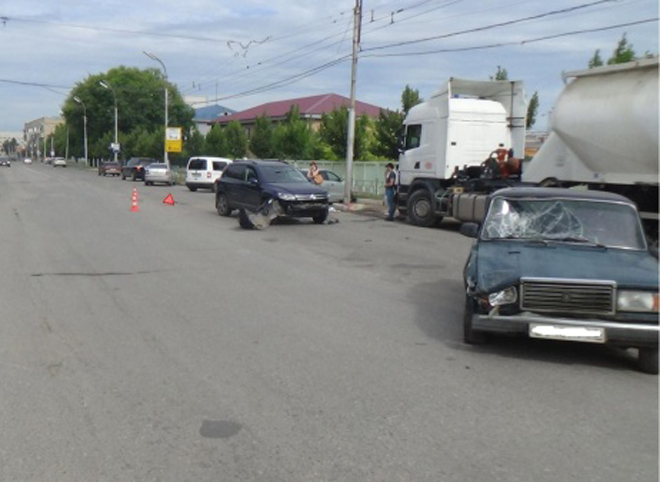 В центре Рязани водитель «семерки» сбил двух пешеходов