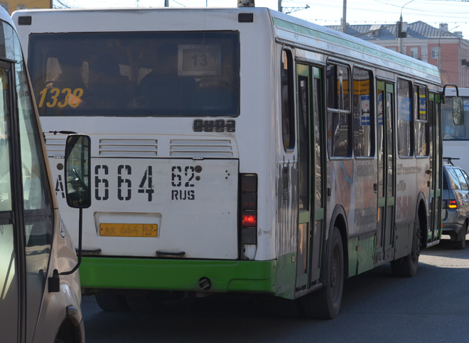 В Рязани проверили интервалы движения автобусов №13 и №57