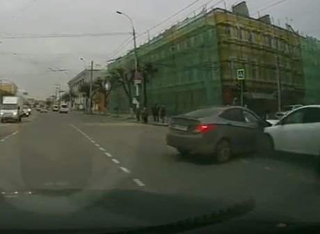 «Наглое» ДТП в центре Рязани попало на видео
