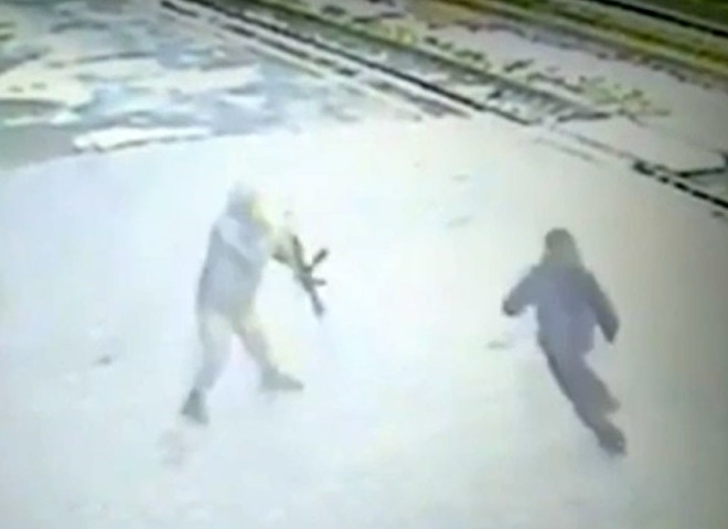 За день  в России произошло два нападения на полицейских (видео)