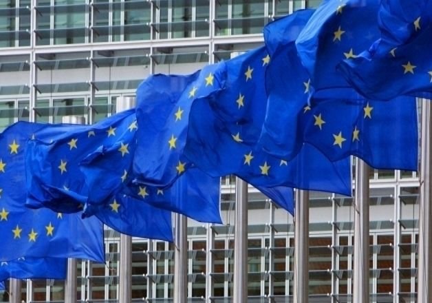 ЕС пересмотрит санкции против России в конце октября
