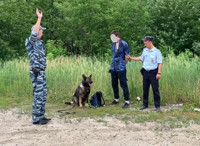 Полицейские задержали рязанца с наркотиками в рюкзаке