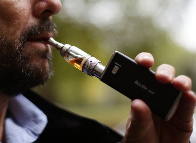 Минздрав хочет ограничить распространение электронных сигарет