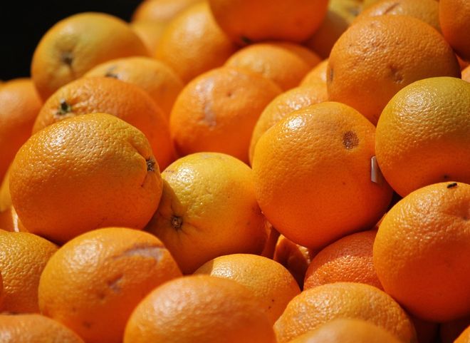 Медики рассказали о пользе апельсинов для здоровья глаз