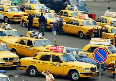 Приставы Рязани арестовали 15 автомобилей службы такси