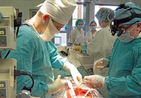 В России врачи впервые пересадили ребенку легкие